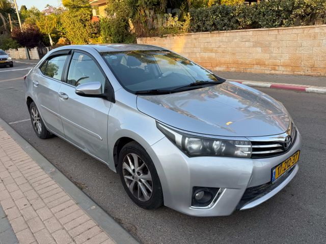 מודעת רכב טויוטה קורולה