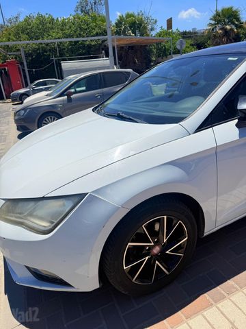 סיאט לאון