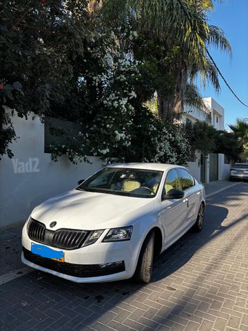 סקודה אוקטביה