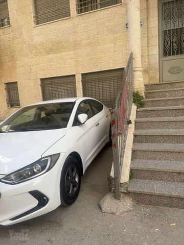 יונדאי אלנטרה