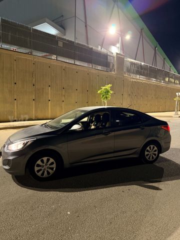 יונדאי אקסנט i25