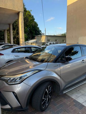 טויוטה C-HR