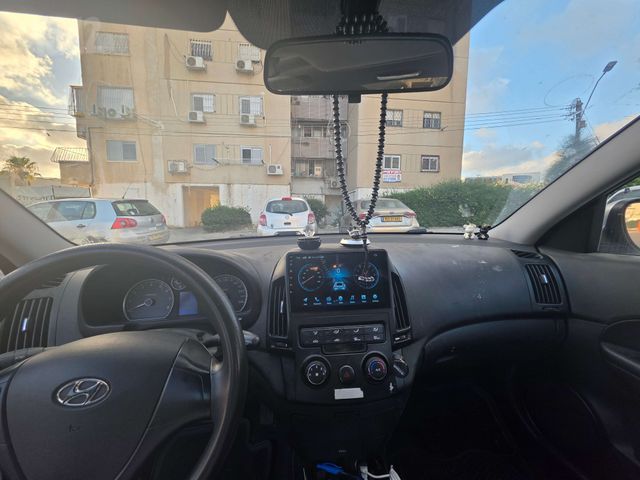 יונדאי i30