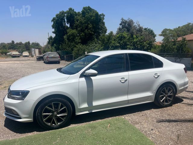 מודעת רכב פולקסווגן ג'טה 
