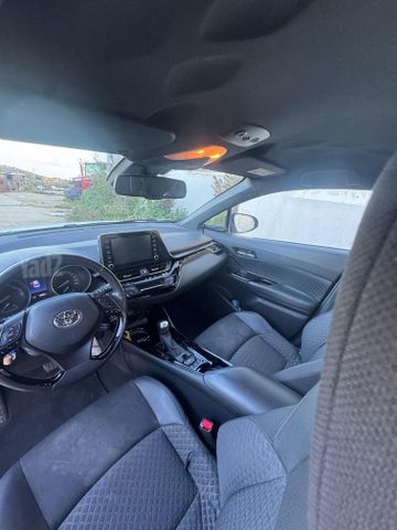 מודעת רכב טויוטה C-HR