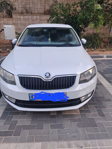 סקודה אוקטביה