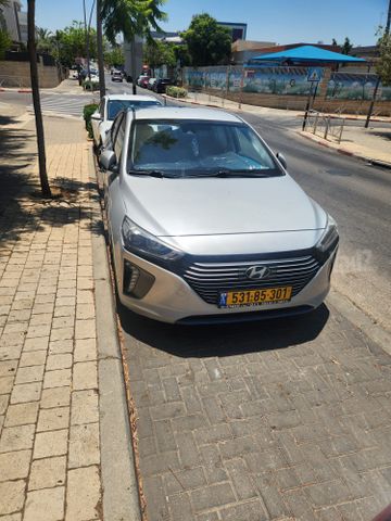 יונדאי איוניק