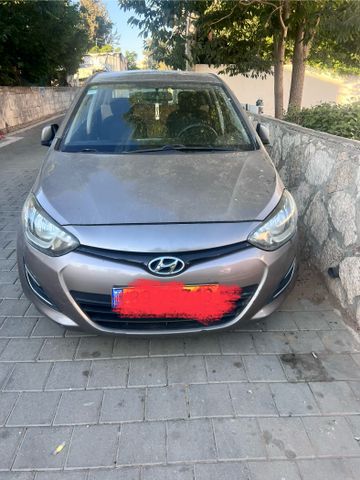 יונדאי i20