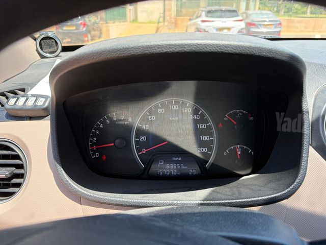 יונדאי i10