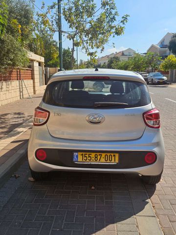 יונדאי i10
