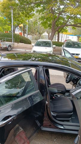 יונדאי i30
