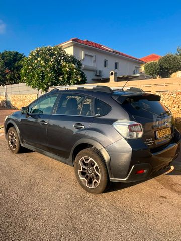 סובארו XV