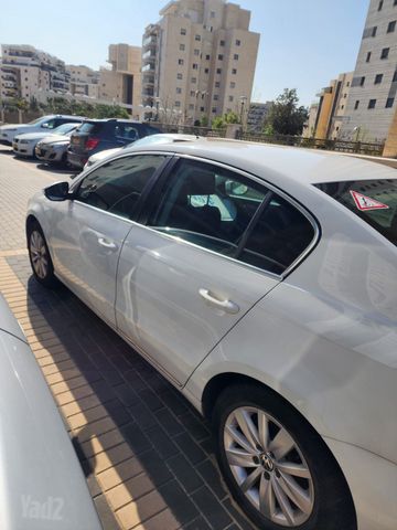 מודעת רכב פולקסווגן פאסאט
