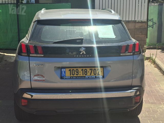פיג'ו 3008