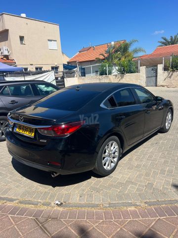 מודעת רכב מאזדה 6