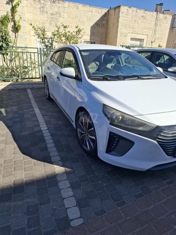 מודעת רכב יונדאי איוניק