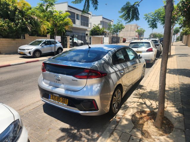 יונדאי איוניק