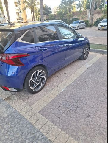 יונדאי i20
