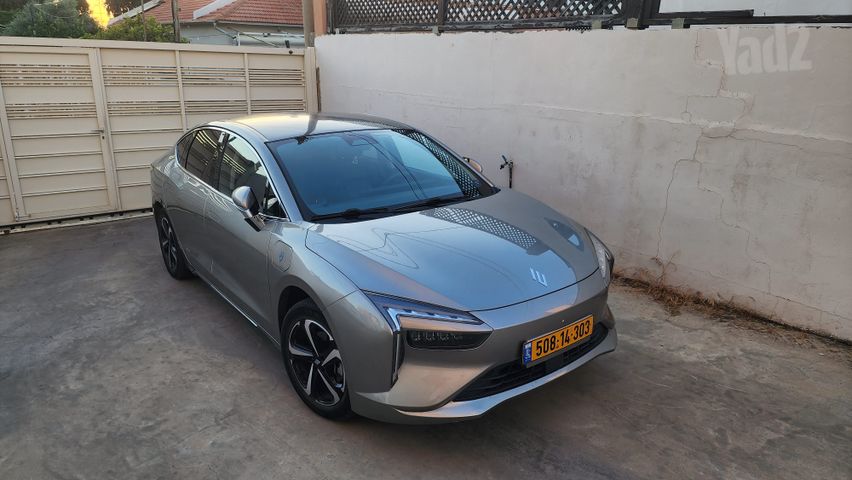 אי.וי איזי Limo