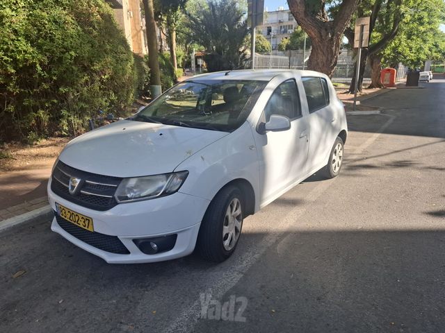 דאצ'יה סנדרו