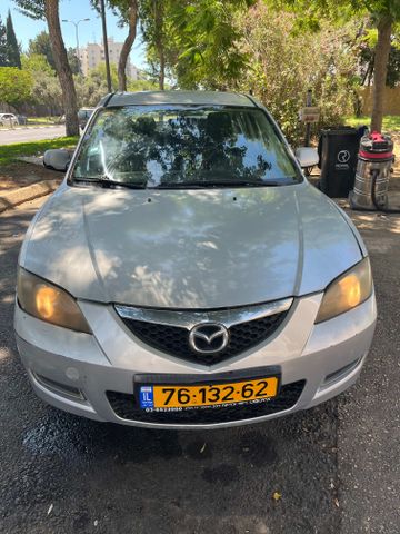 מודעת רכב מאזדה 3