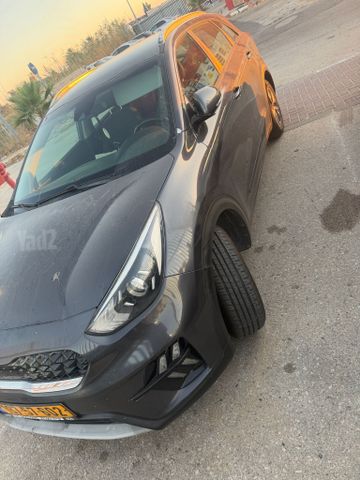 קיה נירו