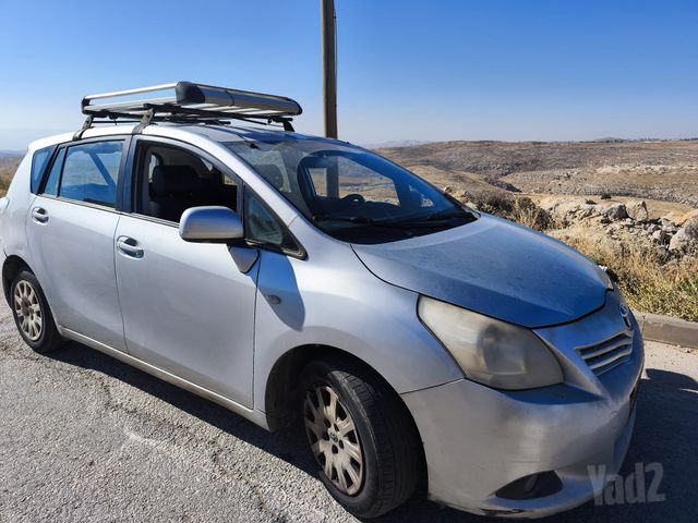 מודעת רכב טויוטה ורסו