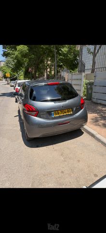 פיג'ו 208