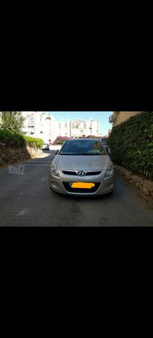 יונדאי i20