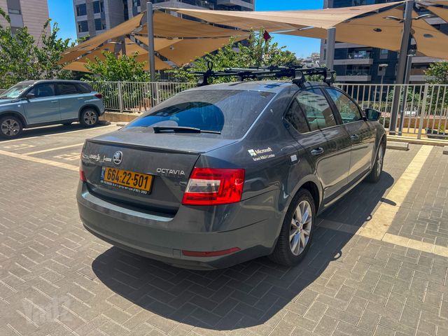 סקודה אוקטביה