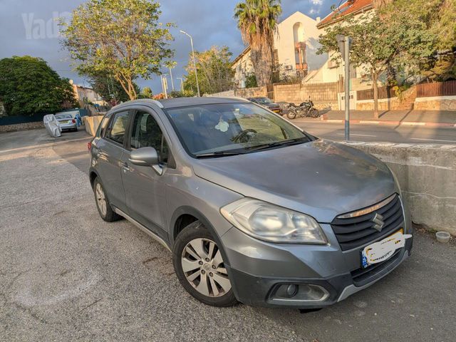 מודעת רכב סוזוקי קרוסאובר
