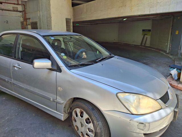 מיצובישי לנסר