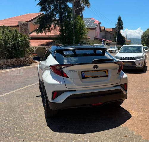 טויוטה C-HR