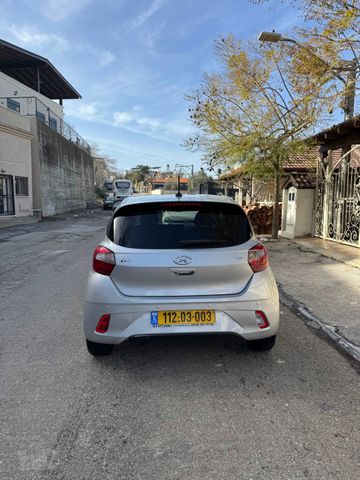 יונדאי i10