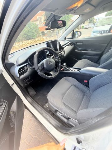 טויוטה C-HR