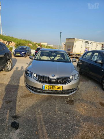 סקודה אוקטביה