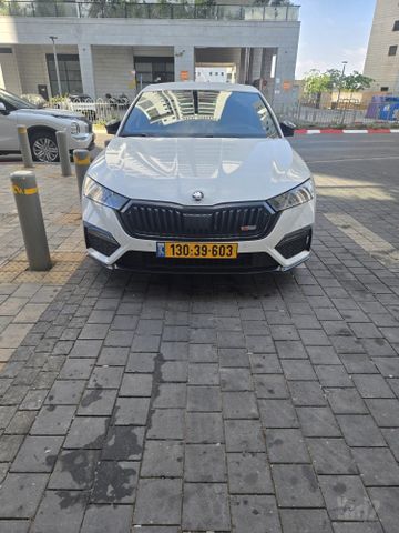סקודה אוקטביה