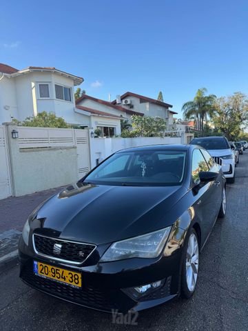 סיאט לאון