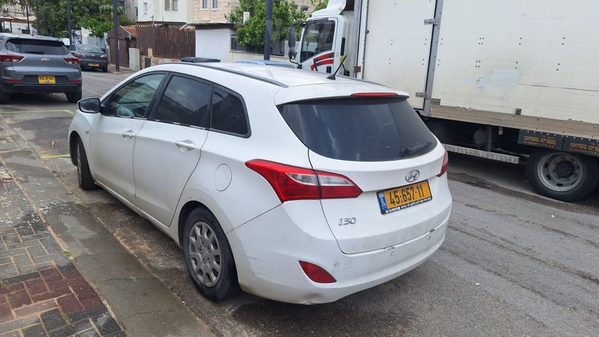 יונדאי i30