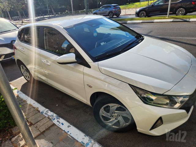יונדאי i20