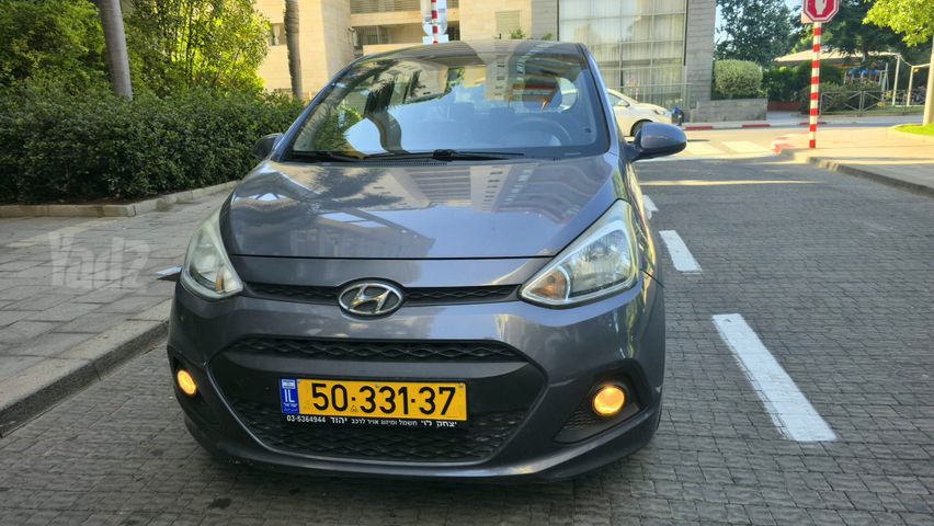 יונדאי i10