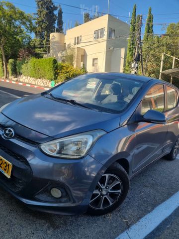 יונדאי i10