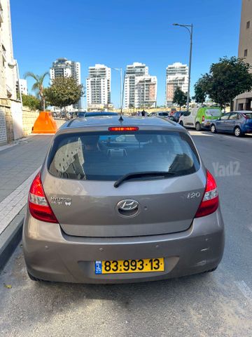 יונדאי i20