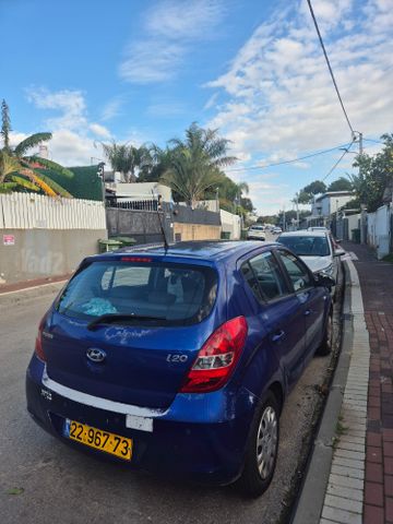 יונדאי i20