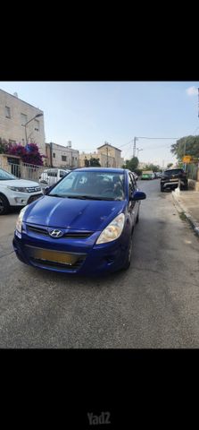 יונדאי i20