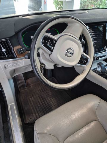 וולוו S90