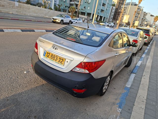 יונדאי אקסנט i25