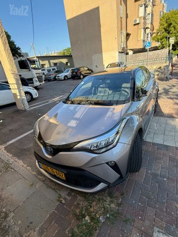טויוטה C-HR