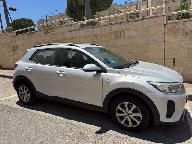 מודעת רכב קיה סטוניק
