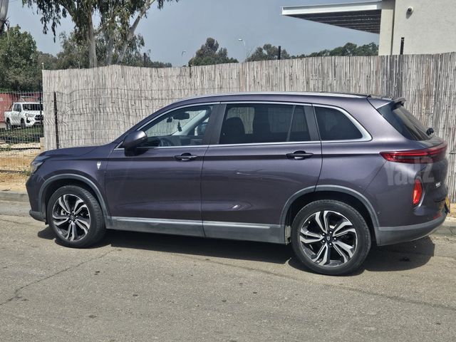 סקייוול ET5